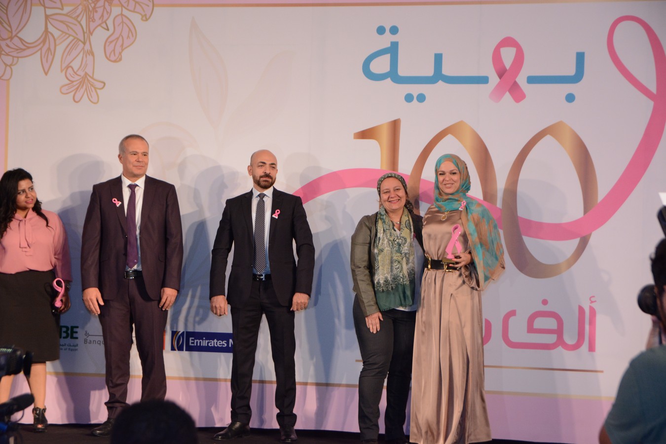 مؤسسة بهيه هي مؤسسة خيرية تهدف لعلاج سرطان الثدي بالمجان، تم افتتاحها منذ أربع سنوات وسط أحلام بسيطة من ضمنها استقبال ١٠ آلاف سيدة ولكن بهبة اليوم تستقبل ١٠٠ ألف سيدة